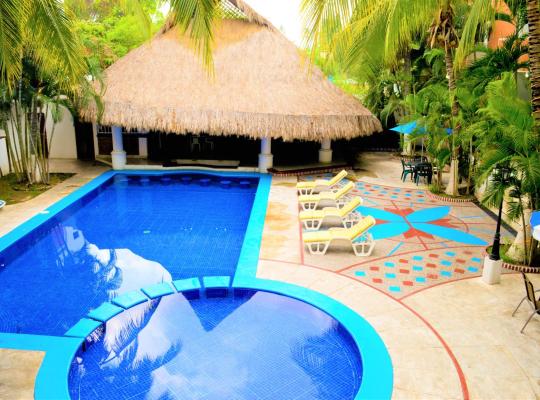 Hotel Costa Brava, hotell i Manzanillo