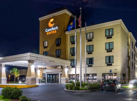 Comfort Suites Gulfport, ξενοδοχείο σε Gulfport