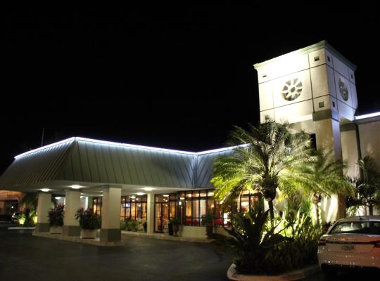 Floridian Hotel، فندق في هومستيد