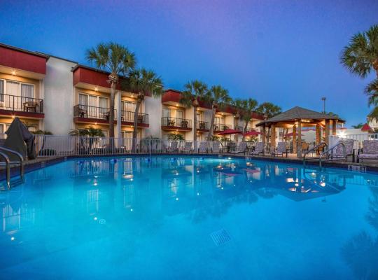 La Quinta by Wyndham Clearwater Central, hotel en Clearwater