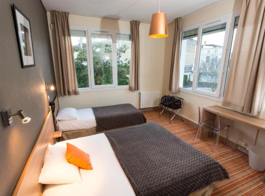 Brit Hôtel du Parc Niort Centre-Parking gratuit: Niort şehrinde bir otel