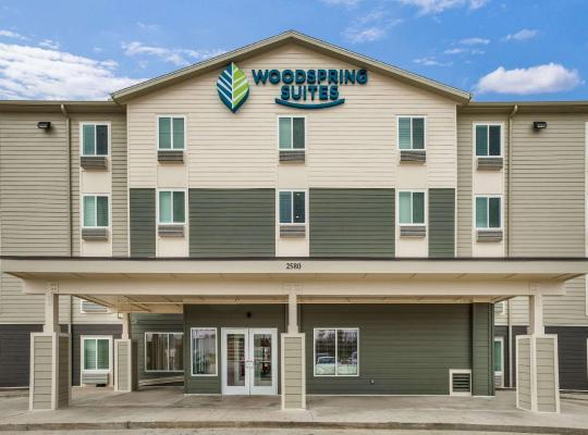 WoodSpring Suites Sulphur - Lake Charles, hotel em Sulphur