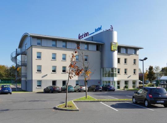 First Inn Hotel Paris Sud Les Ulis، فندق في ليه أوليز