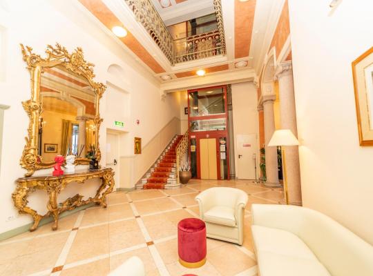 Hotel Pallanza, hotell sihtkohas Verbania