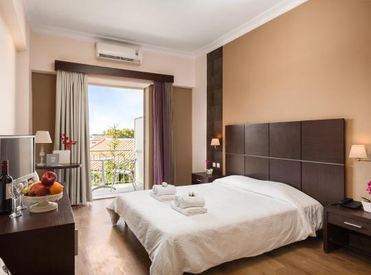 Arion Hotel, khách sạn ở Corfu Town