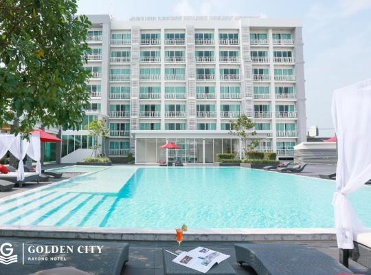 Golden City Rayong Hotel - SHA Extra Plus Certified, готель у місті Районг