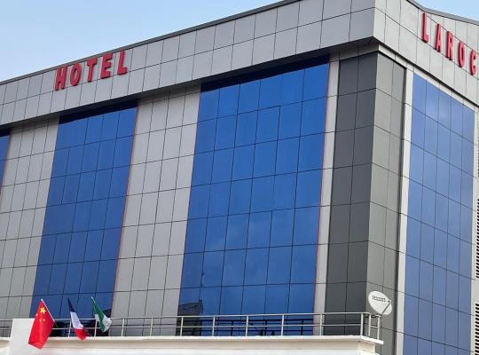 LA ROCHELLE HOTEL, hotell i Yaoundé