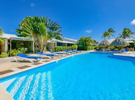 Aruba Blue Village Hotel and Apartments, hotel in Palm-Eagle Beach
