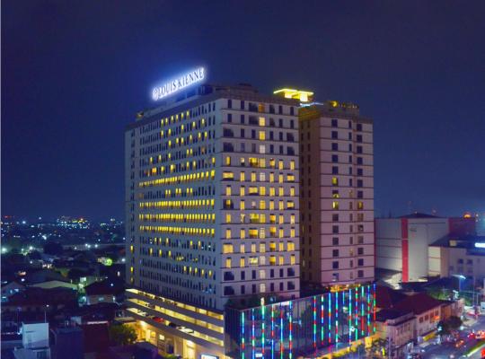 Louis Kienne Hotel Pemuda, hotel in Semarang