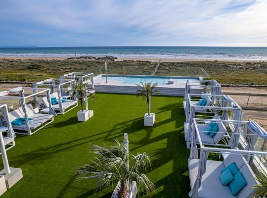 Hotel Pozo del Duque, hotel in Zahara de los Atunes