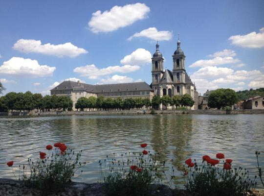 Hôtel de l'Abbaye des Prémontrés, hotel em Pont-à-Mousson