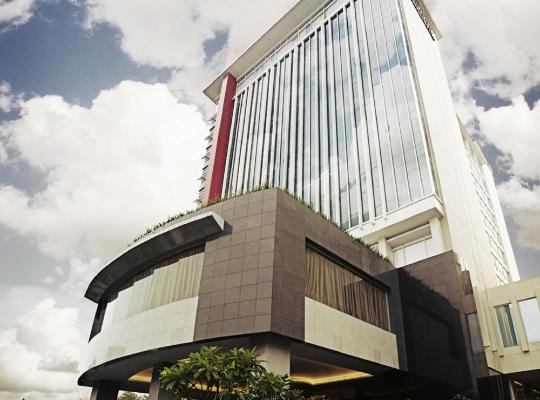 The Premiere Hotel Pekanbaru, hotell sihtkohas Pekanbaru