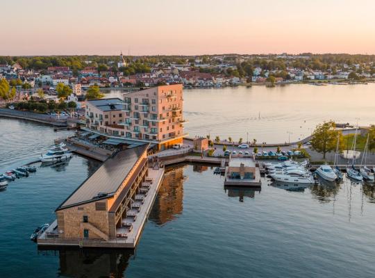 Slottsholmen Hotell och Restaurang, hotelli kohteessa Västervik