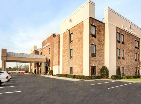 Comfort Suites Crossville, hotelli kohteessa Crossville