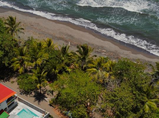 Hotel El Icaco Tortuguero, hotel in Tortuguero