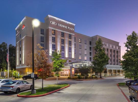 Crowne Plaza Shenandoah - The Woodlands – hotel w mieście The Woodlands