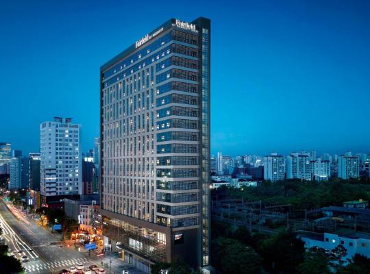 Fairfield by Marriott Seoul, hotel in Seoul