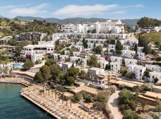 Holiday Inn Resort Bodrum, an IHG Hotel- Ultra All Inclusive, готель у Бодрумі