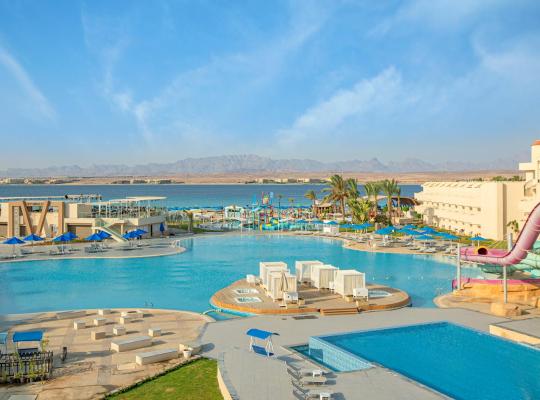 The V Luxury Resort Sahl Hasheesh, отель в Хургаде