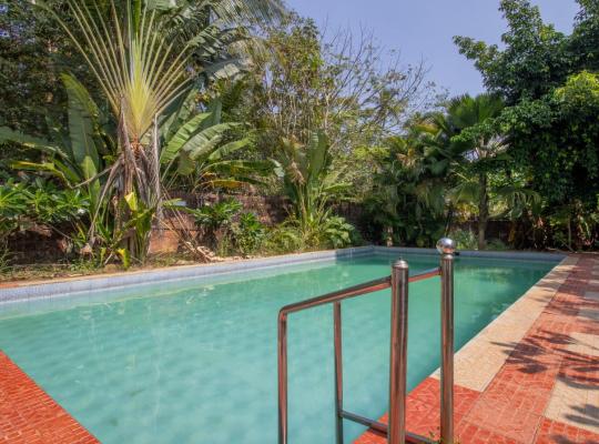 Treebo Trend Sadhoo Heritage Ayurvedic Spa & Pool, hotel di Kannur