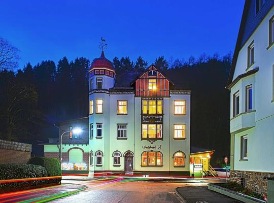 Hotel Weidenhof: Plettenberg şehrinde bir otel