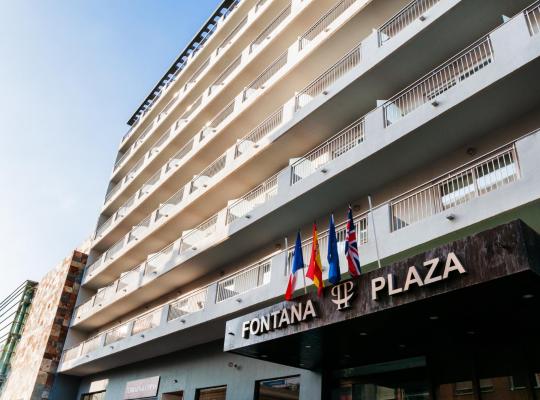 Hotel Fontana Plaza، فندق في توريفايجا