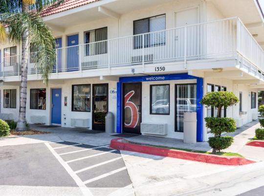 Motel 6-Bakersfield, CA - Convention Center, hotel in Bakersfield