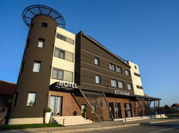Hotel Ideo Lux, Ниш