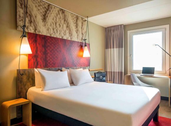 Ibis Schiphol Amsterdam Airport, Амстердам