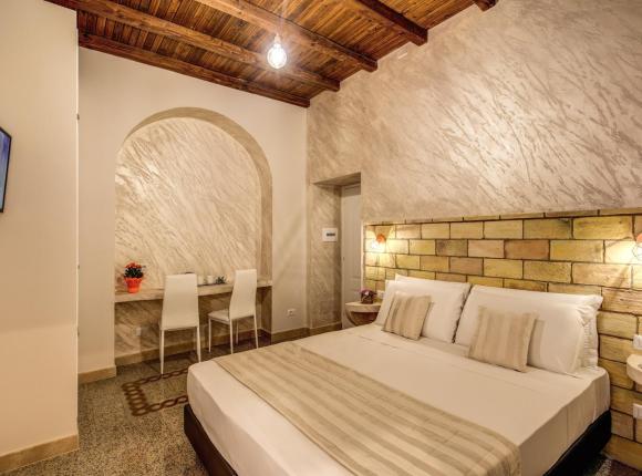 Colosseo Accomodation Room Guest House, Рим