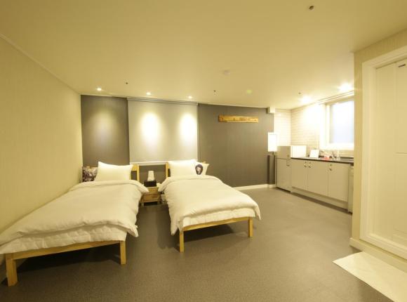 Hostel Familie Busan Station, Пусан