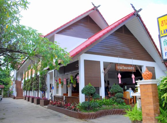 Lanna Thai Guesthouse, Чиангмай