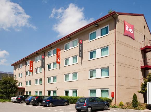 Ibis Cornella, Барселона