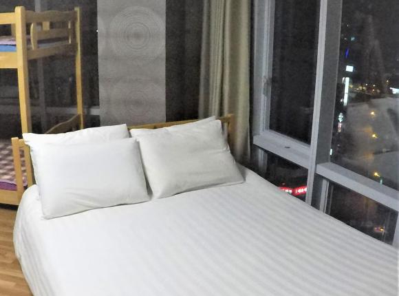 Busan Popcorn Hostel, Пусан