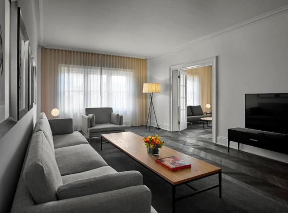 AKA Rittenhouse Square, Филадельфия