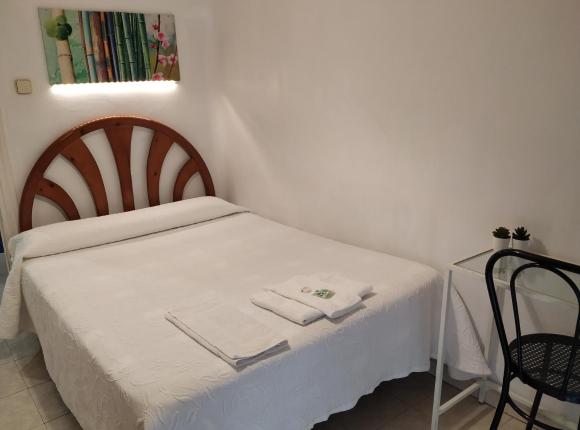 Hostal Abitum Madrid, Мадрид