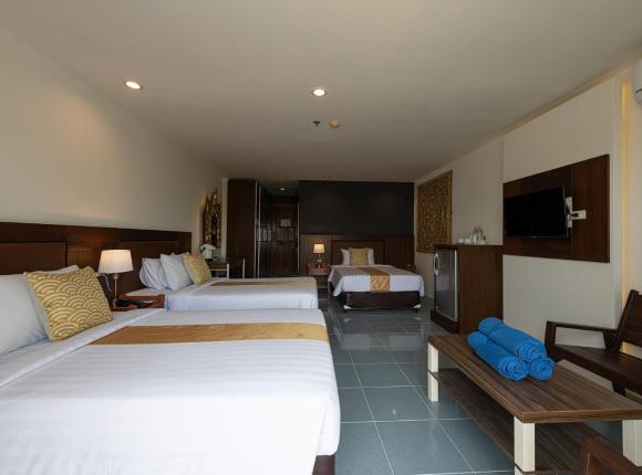 Blue Beach Grand Resort And Spa, Пхукет