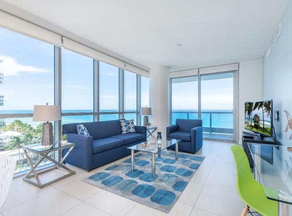Global Luxury Suites at Monte Carlo, Майами-Бич