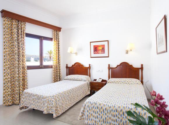 Hotel Sis Pins, Алькудия