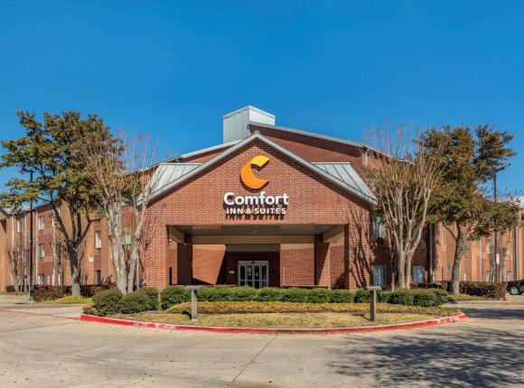 Comfort Inn & Suites North Dallas-Addison, Даллас