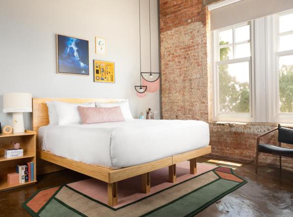 Canvas Hotel Dallas, Даллас