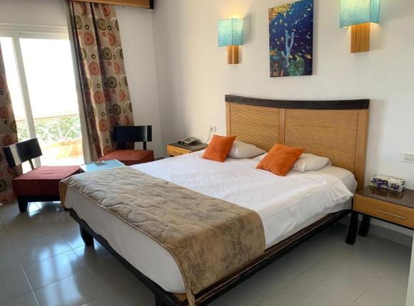 Sharm El Naga Resort and Diving Center, Хургада