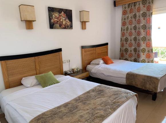 Sharm El Naga Resort and Diving Center, Хургада