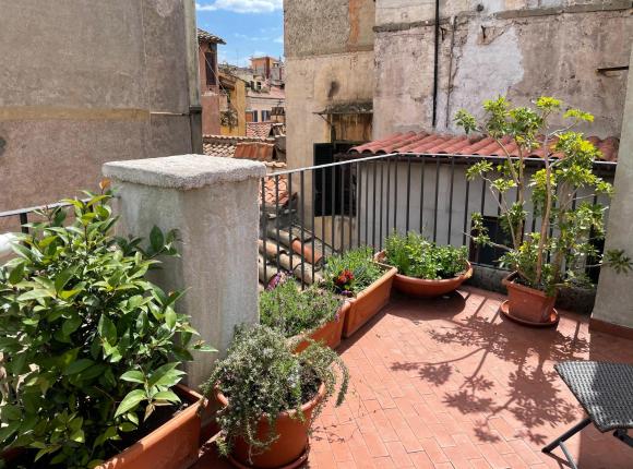 Campo de fiori Palace, Рим