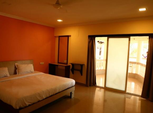 OYO 81027 Recommended Stays By GhumakkadIndia, Кандолим