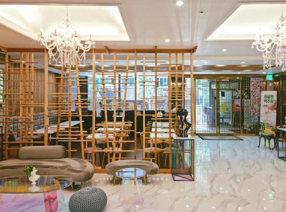 Central Park Hotel, Пусан