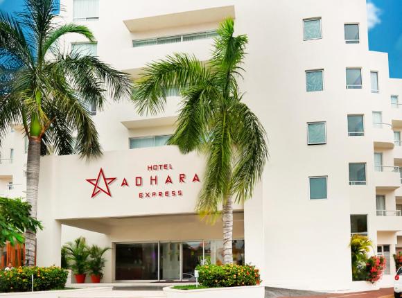 Ramada Cancun City, Канкун