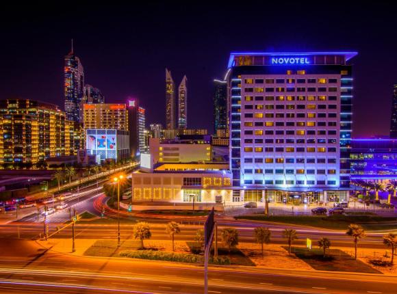 Отель Novotel World Trade Centre Dubai, Дубай