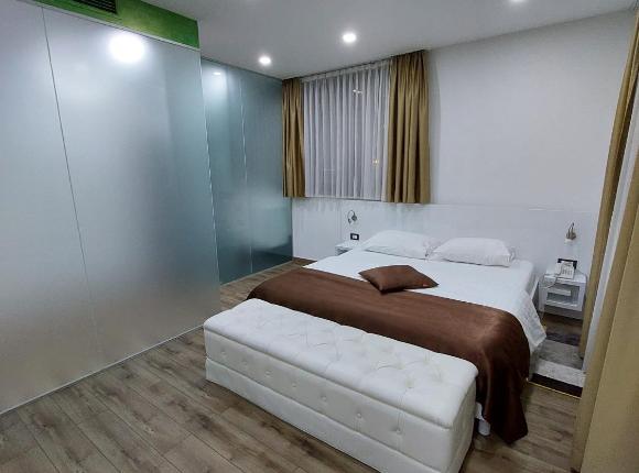 Hotel National, Загреб