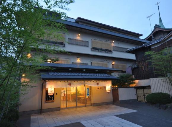 Gion Ryokan Karaku, Киото